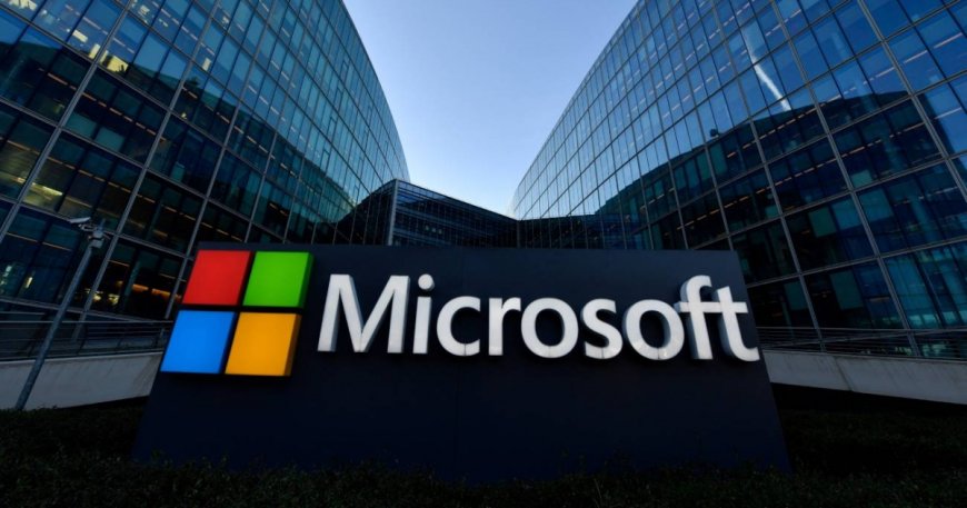 Caída global de Microsoft y CrowdStrike genera afectaciones   | La FM