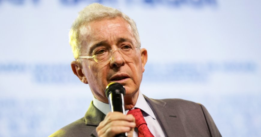 Uribe respondió a Petro por acusaciones sobre Iván Cepeda  | La FM