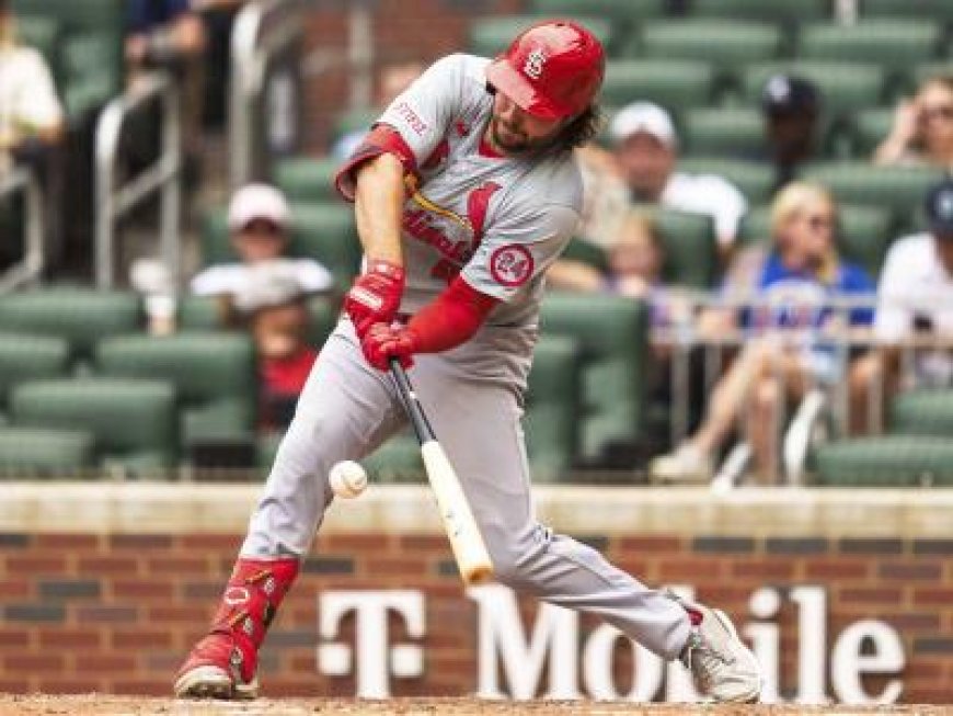 Paul Goldschmidt da jonrón y Cardenales superan Bravos de Atlanta