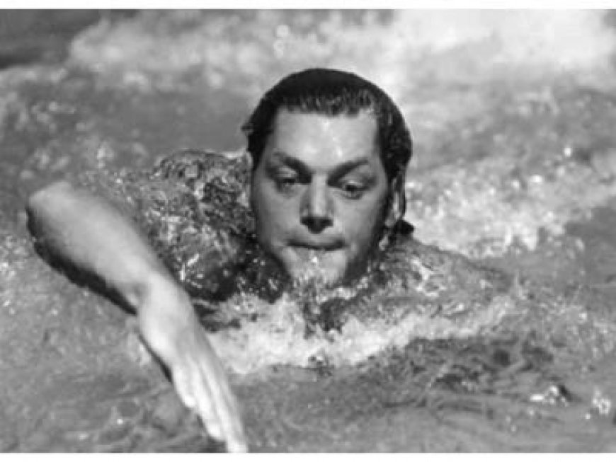 Johnny Weissmuller ganó 3 medallas en los Juegos de París de 1924