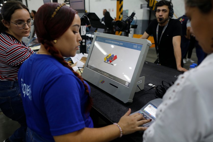 Difícil de manipular, aunque rodeado de artimañas electorales: así funciona el sistema de voto en Venezuela