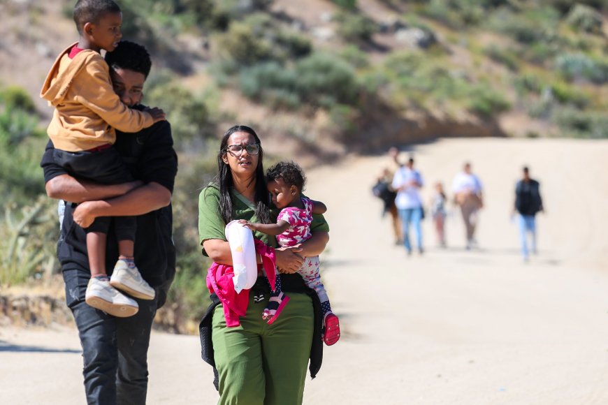 Las muertes que trae el verano: aumenta el deceso de migrantes que buscan llegar a Estados Unidos por el desierto